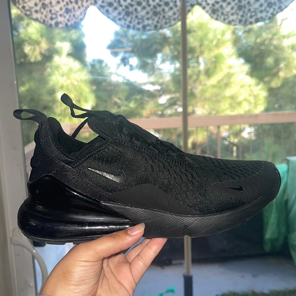 Women’s Nike Air Max 270